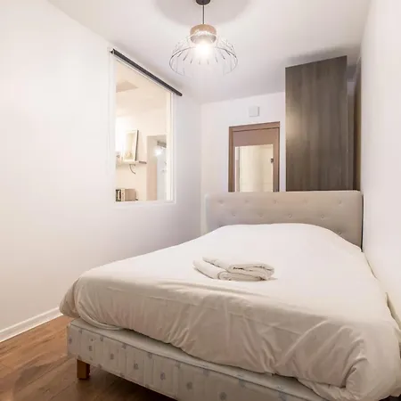Rihour Apartment